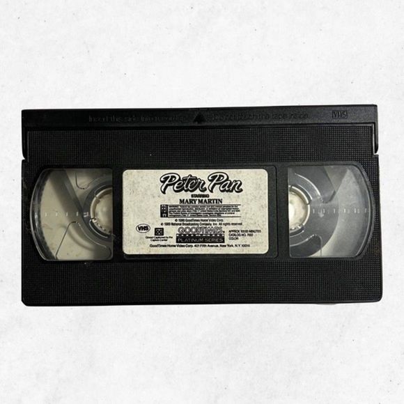 Peter Pan (1990) with Mary Martin 30th Anniversary Collector's Edition (VHS) - Picture 5 of 6